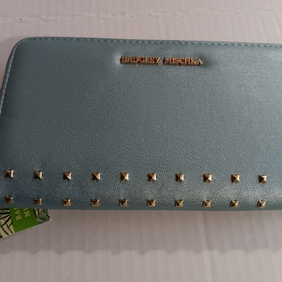 Badgley Mischka Women's Metallic Blue Square Studs Long Wallet (NWT). - Picture 4 of 10